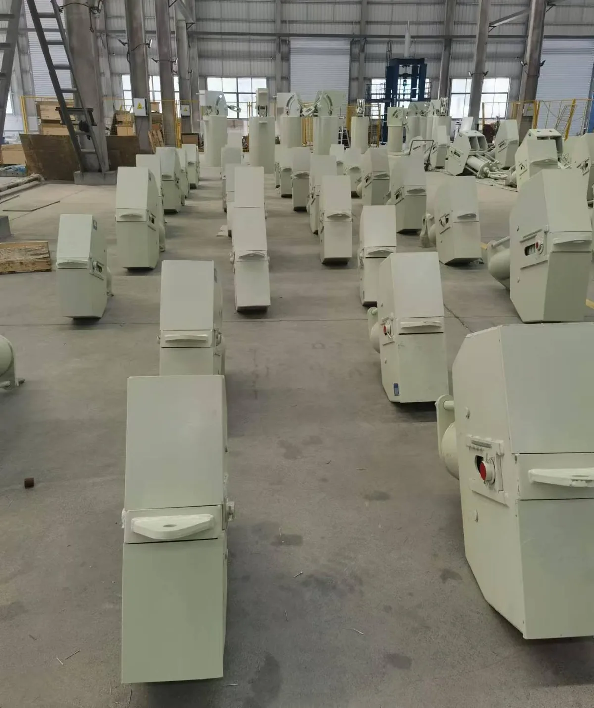 Large batch of white constant support units in the factory